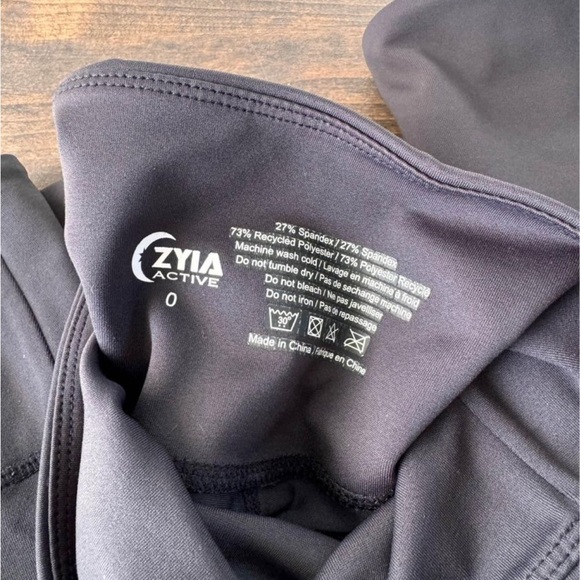 Women’s Zyia Legging Bundle Size 0 - Picture 2 of 2